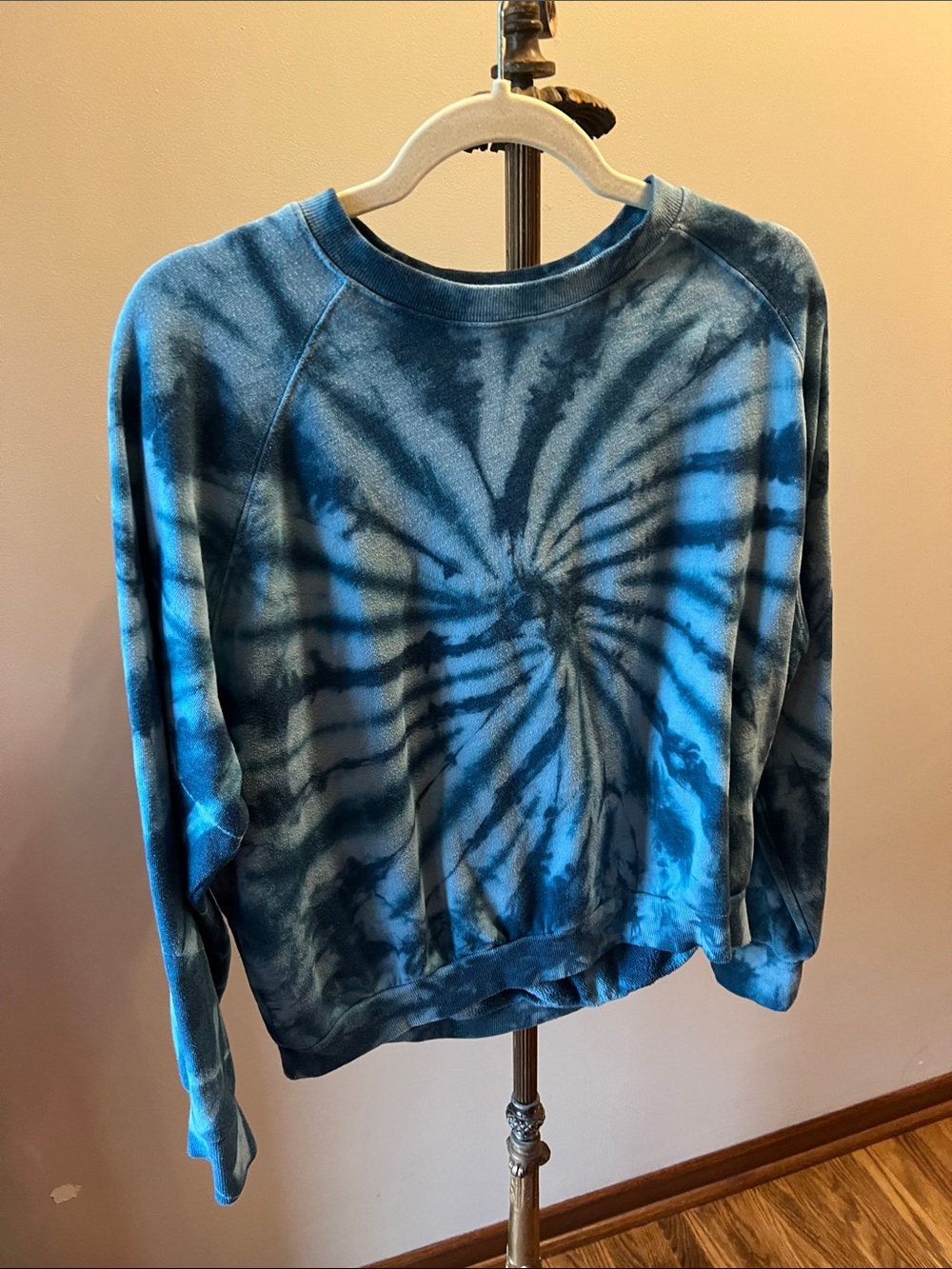Betsey Johnson Blue Tie-Dye Crewneck Sweater